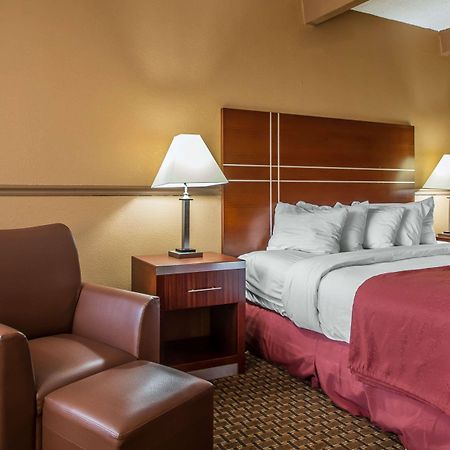 Quality Inn East Dubuque Zewnętrze zdjęcie