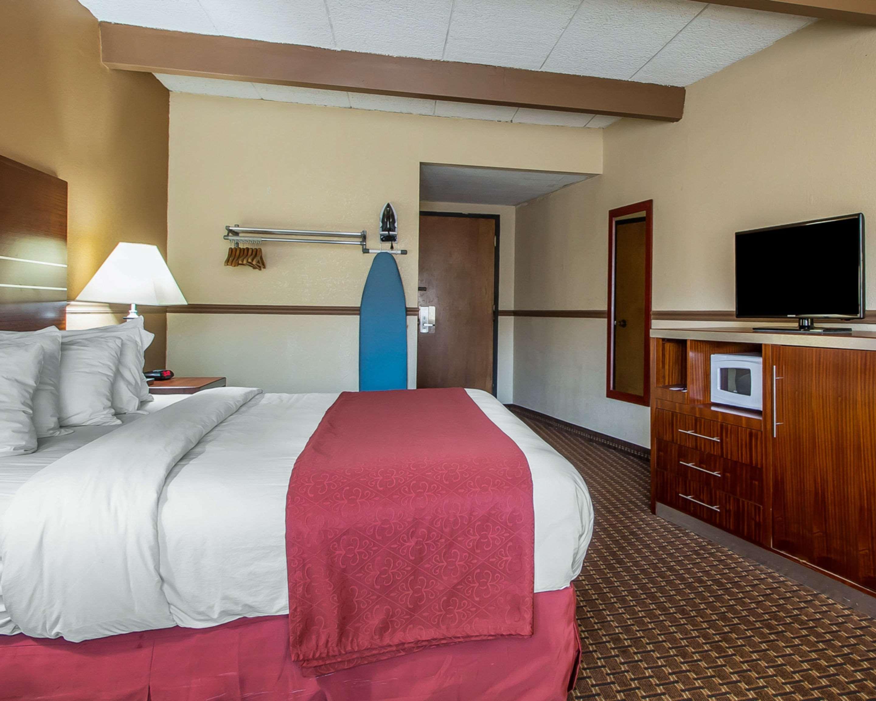 Quality Inn East Dubuque Zewnętrze zdjęcie