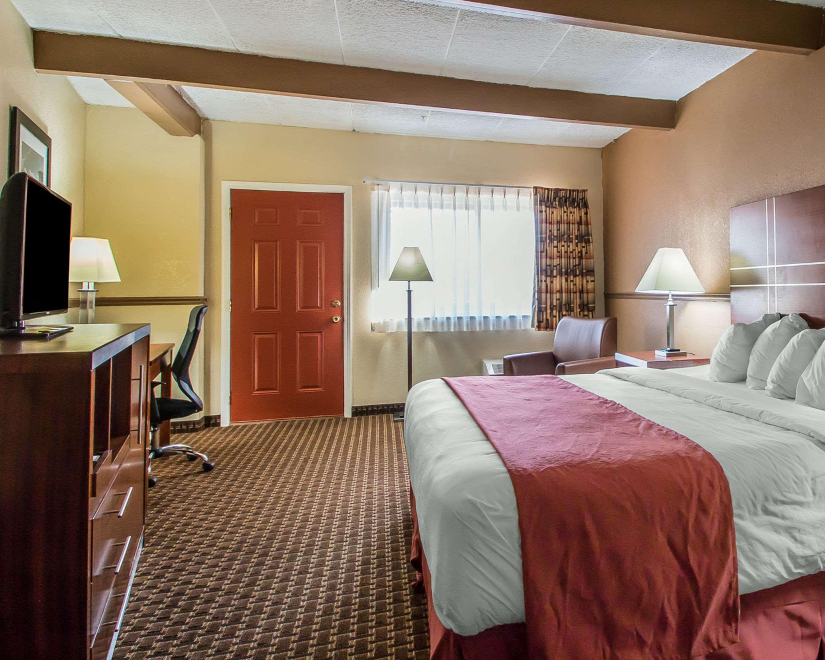 Quality Inn East Dubuque Zewnętrze zdjęcie