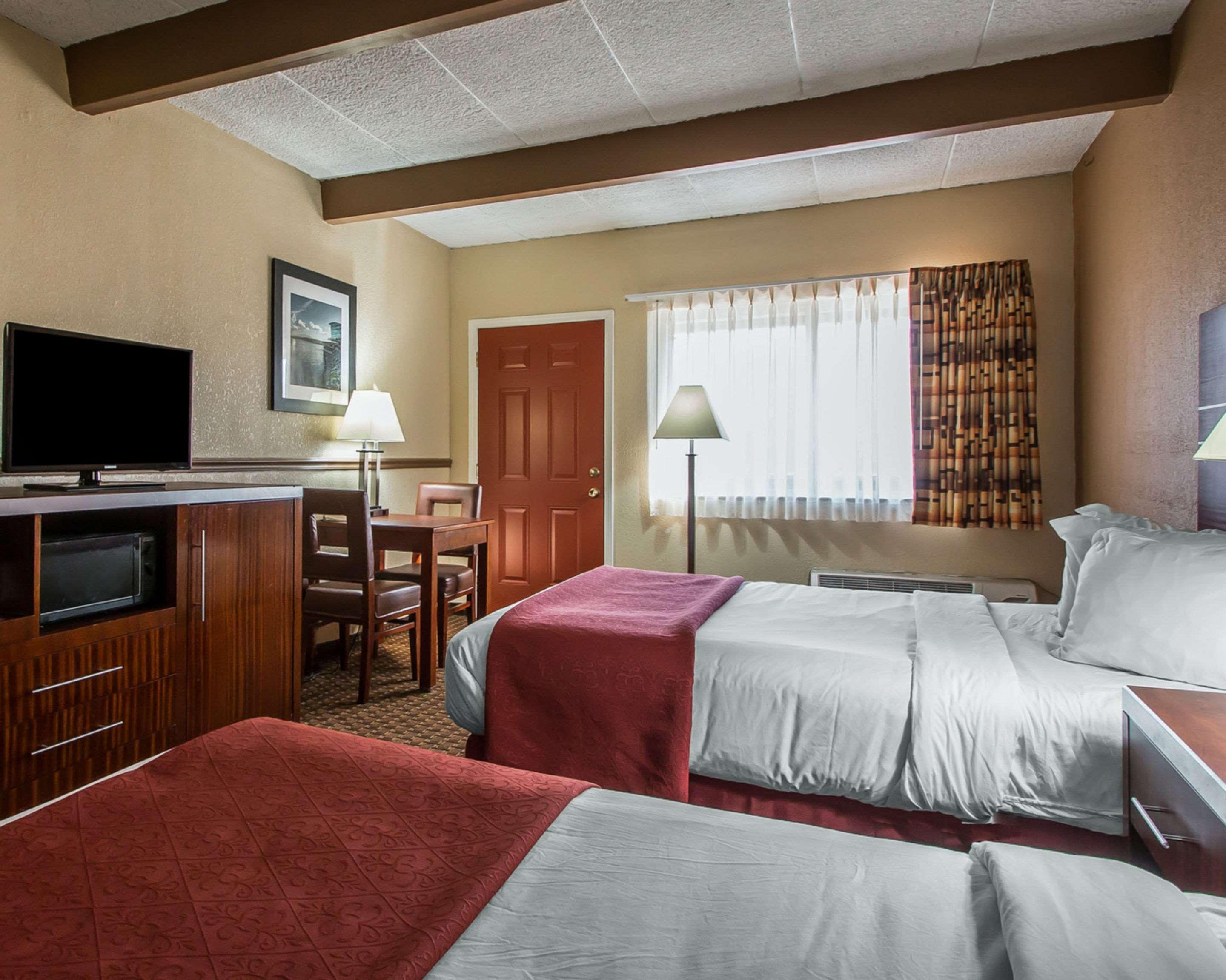 Quality Inn East Dubuque Zewnętrze zdjęcie
