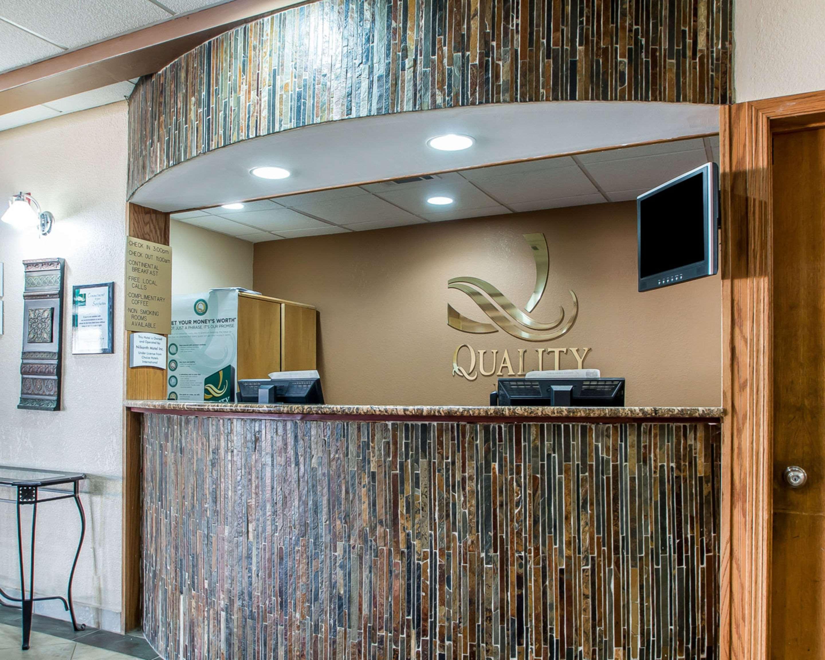 Quality Inn East Dubuque Zewnętrze zdjęcie