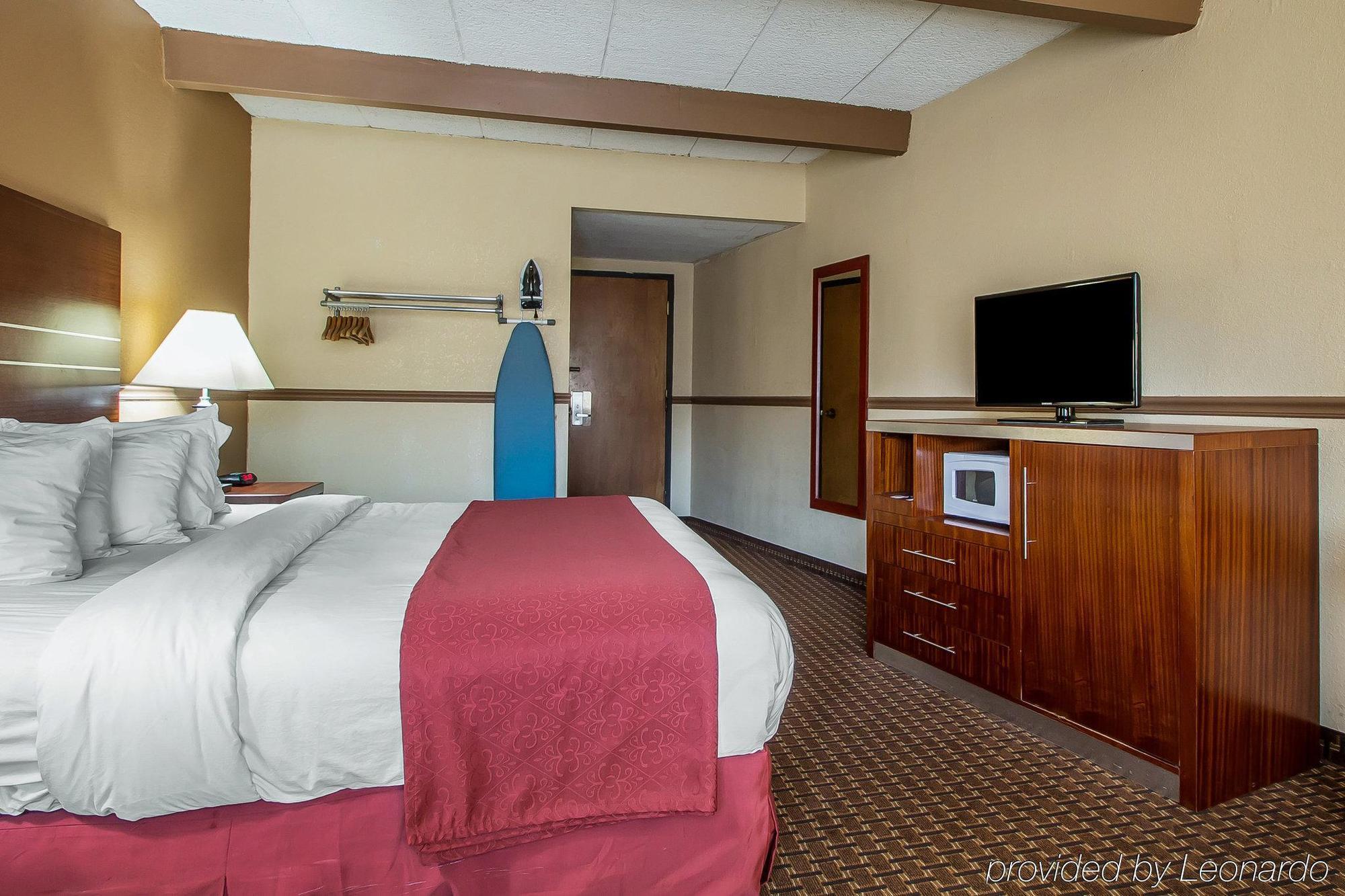 Quality Inn East Dubuque Zewnętrze zdjęcie