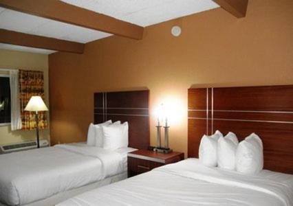Quality Inn East Dubuque Zewnętrze zdjęcie