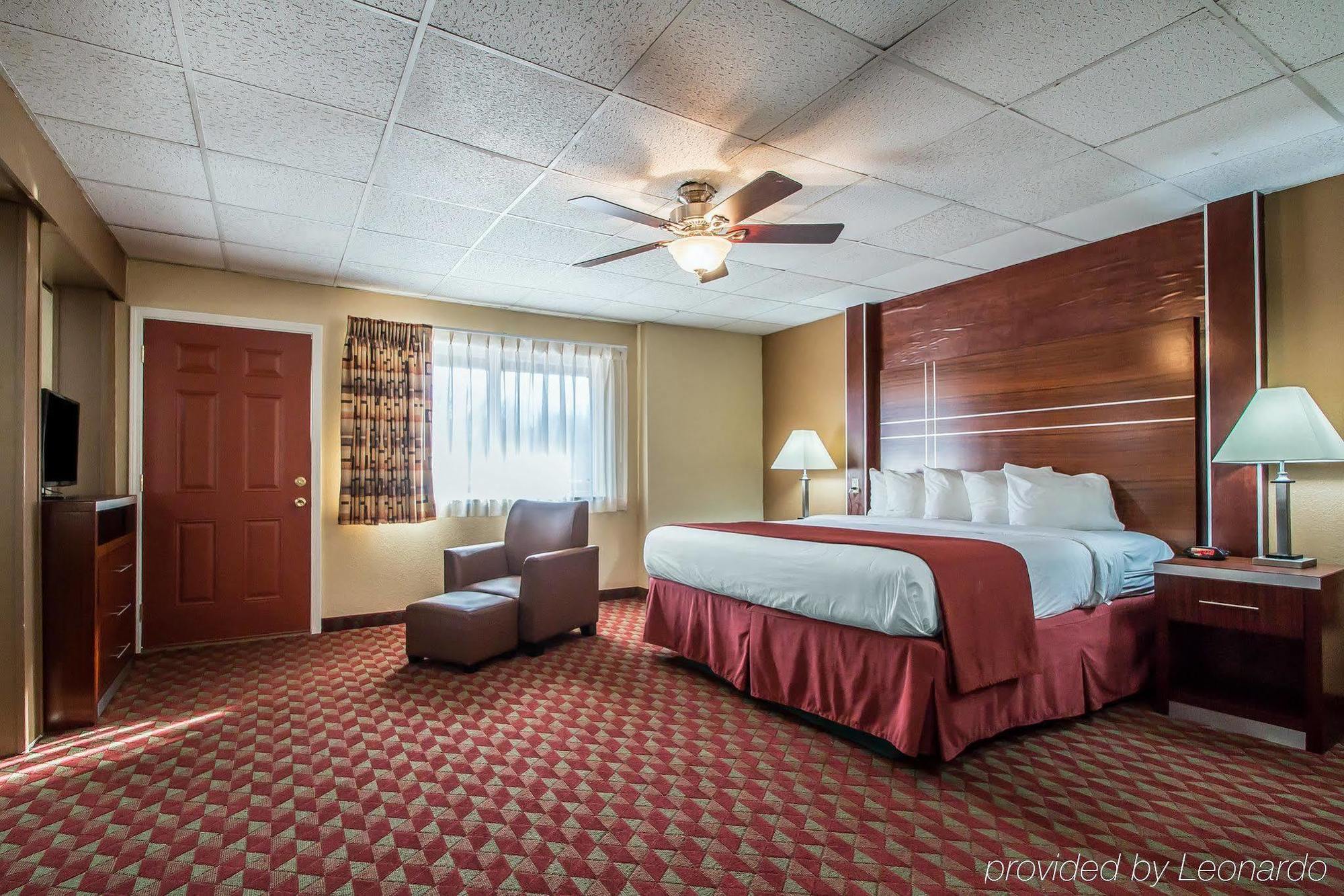 Quality Inn East Dubuque Zewnętrze zdjęcie