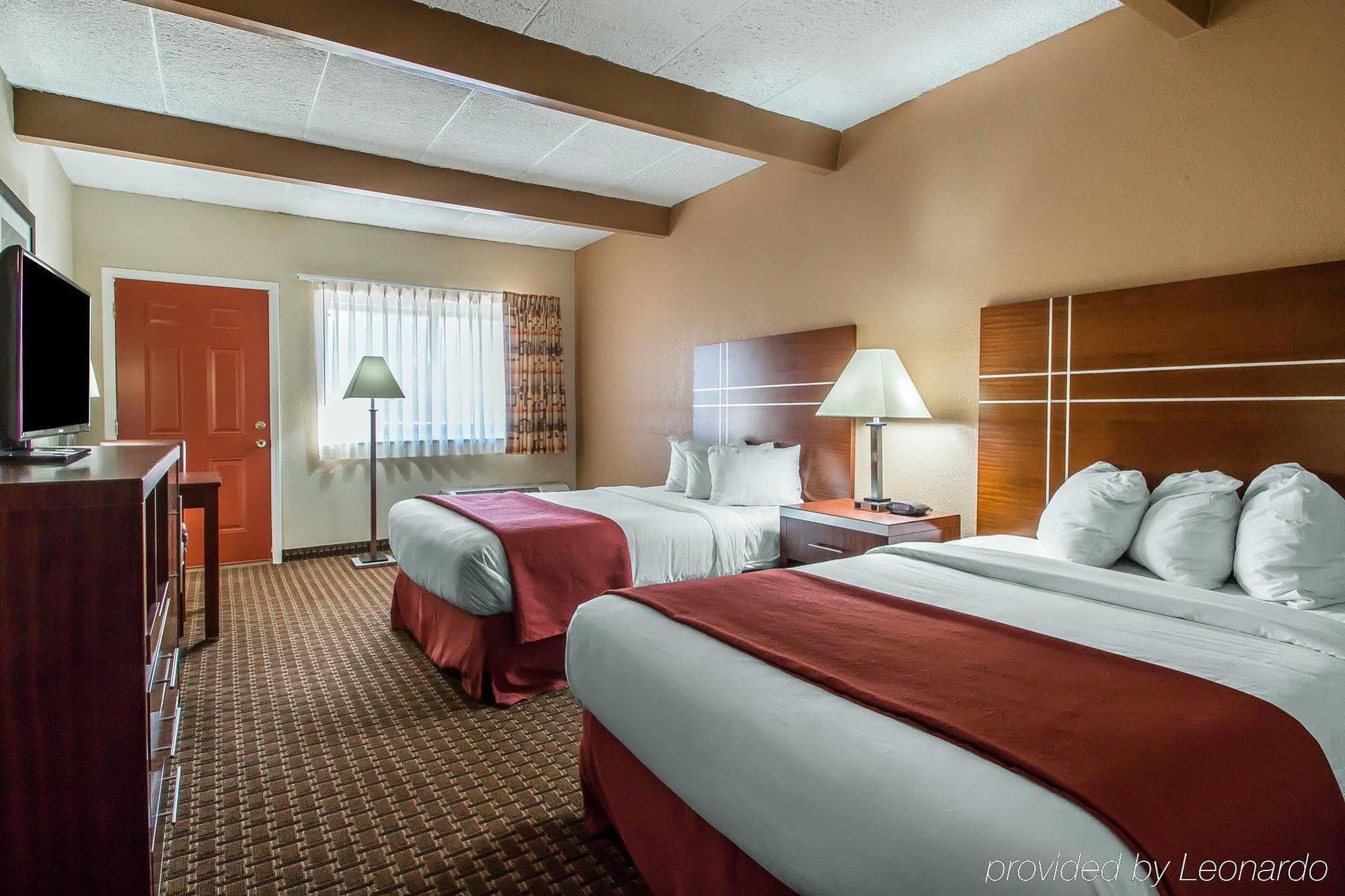 Quality Inn East Dubuque Zewnętrze zdjęcie