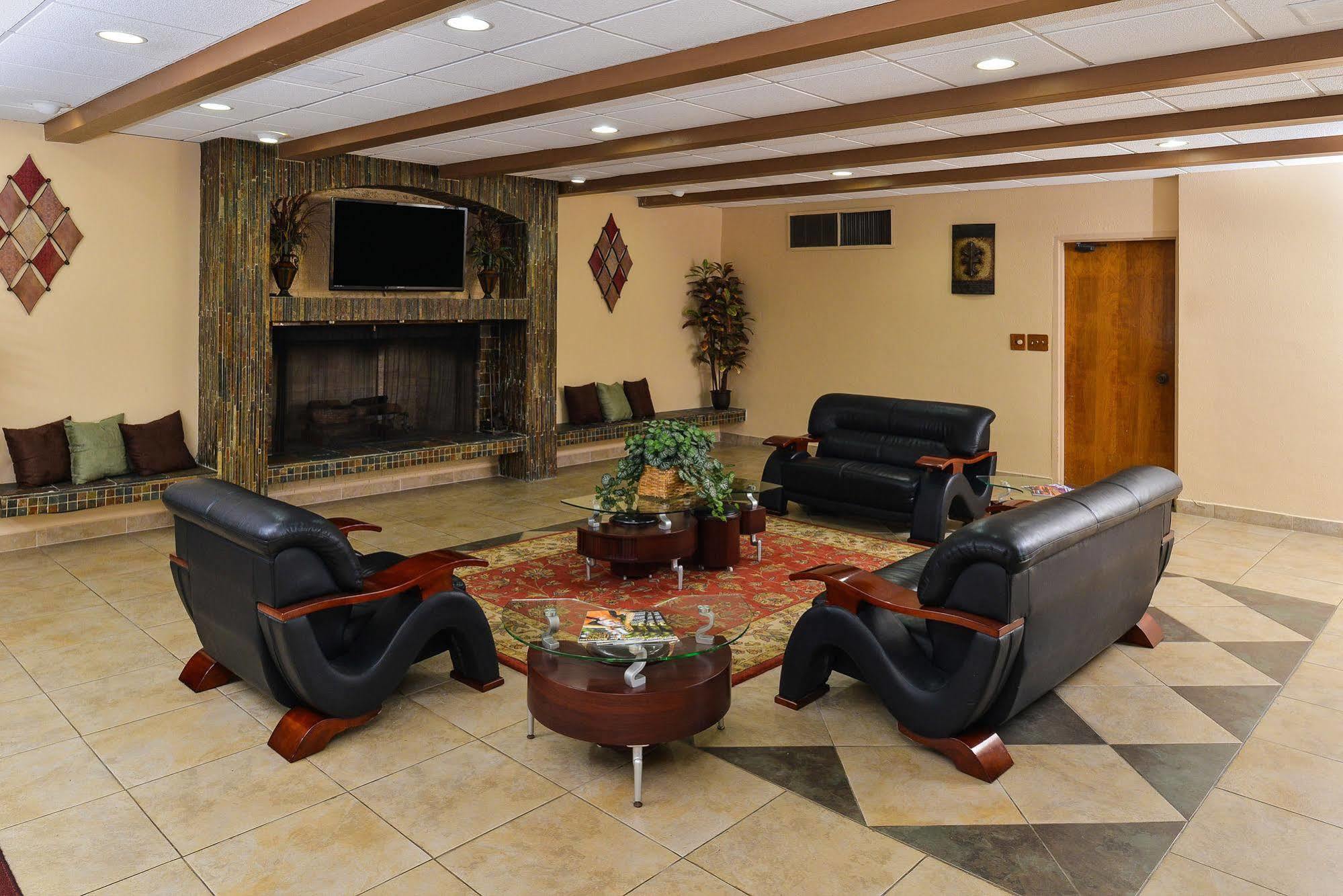Quality Inn East Dubuque Zewnętrze zdjęcie