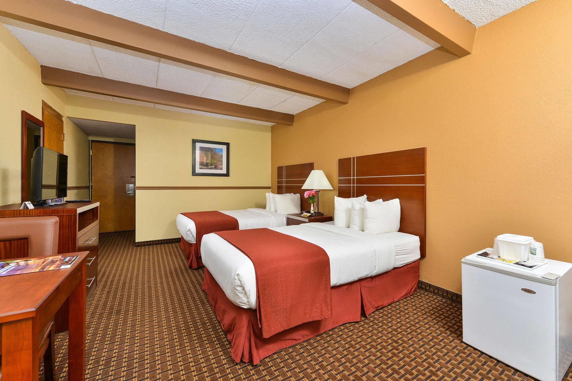 Quality Inn East Dubuque Zewnętrze zdjęcie